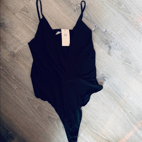 Deep V body suit - Picture 2 of 2